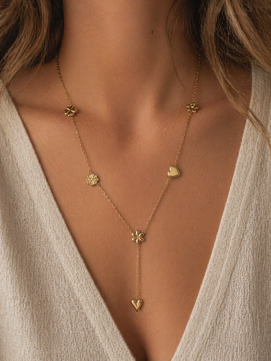 Y-ketting met hartje & bloemen – goudkleurig
